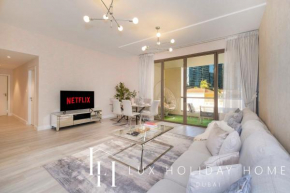 LUX The JBR Premium Sea View Suite